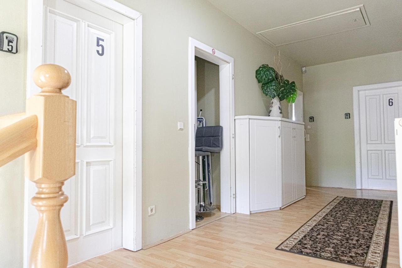 Exquisite Shared - Your Private In Beautiful Vienne
