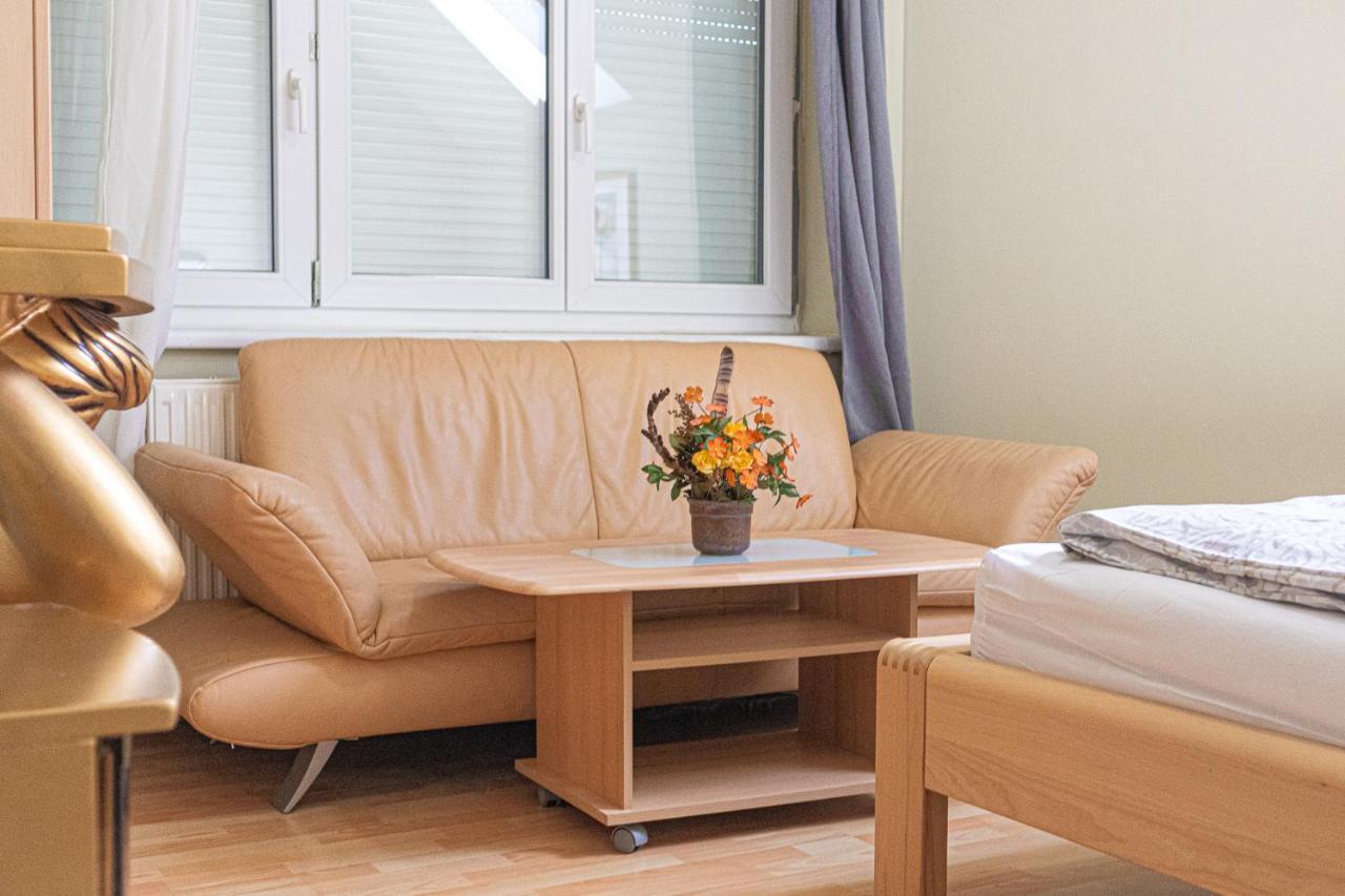Appartement Exquisite Shared - Your Private In Beautiful Vienne